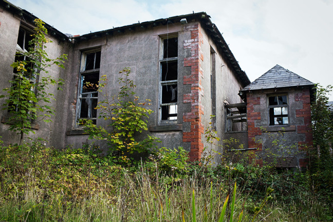abandoned_building_photograph_08
