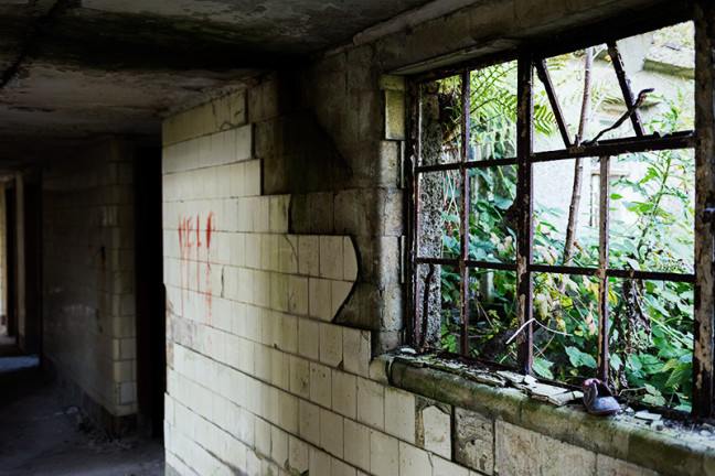 abandoned_building_photograph_17