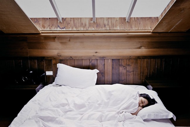 3 supplements that help to improve sleep in fibromyalgia sufferers