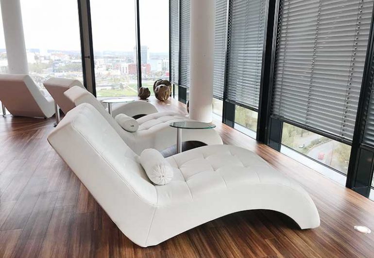 The IV treatment area at Infusio, Frankfurt